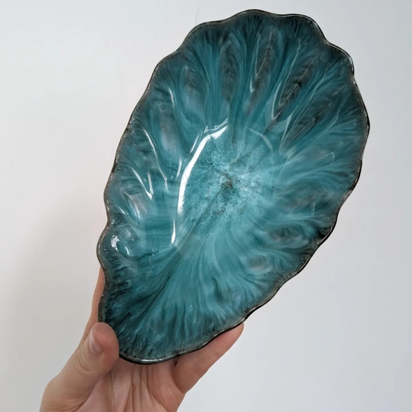 Ceramic catch all dish - Picture 1 of 7